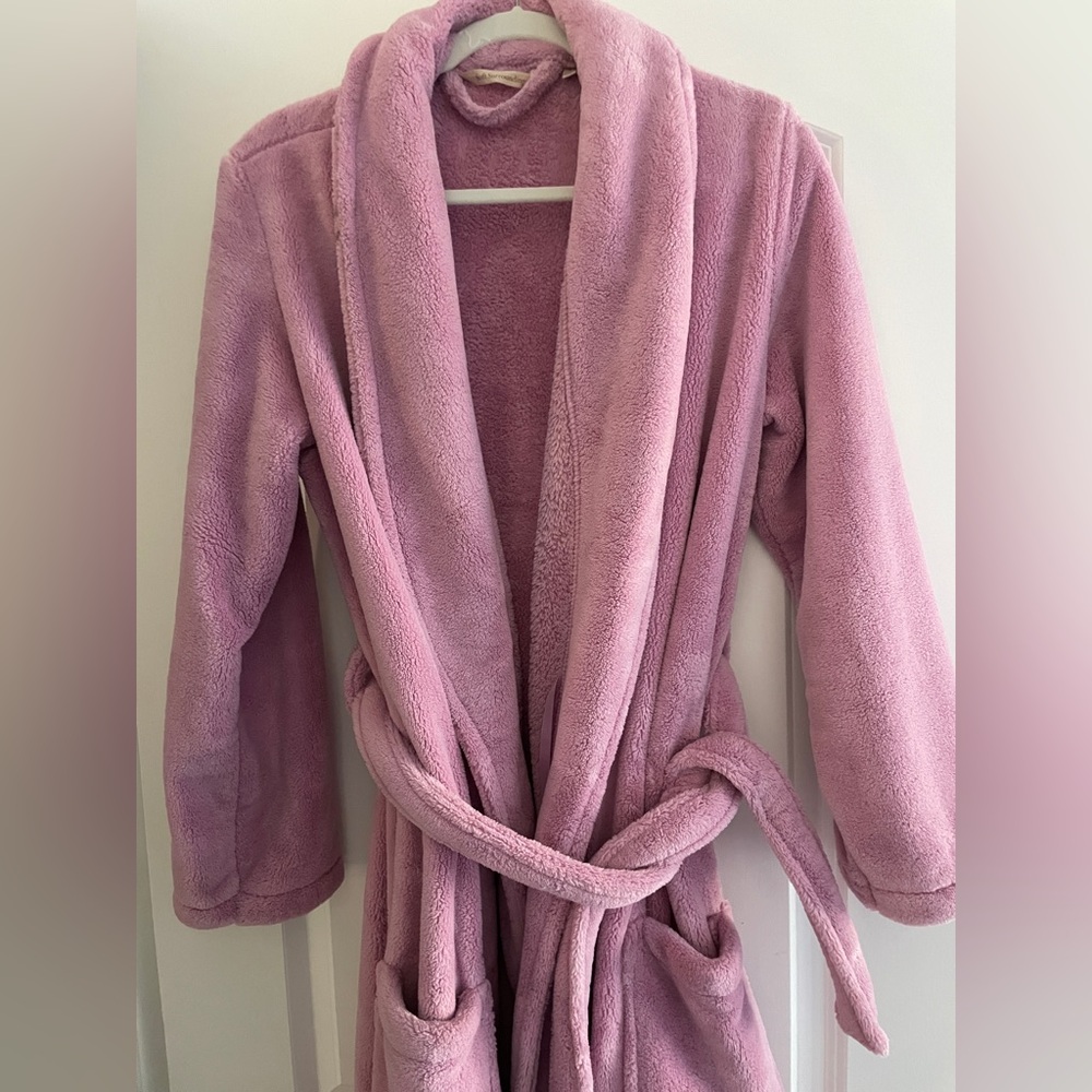 Soft Surroundings Pink Robe Size S